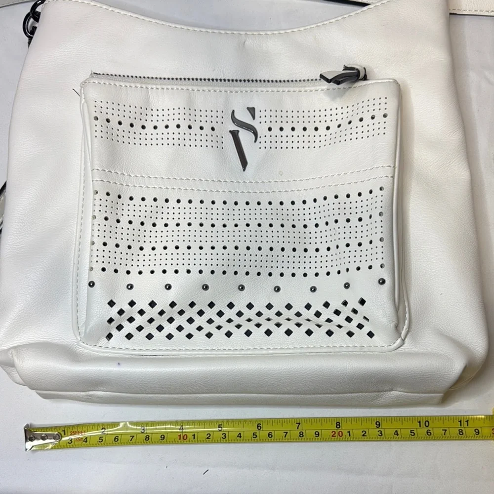 Simply Vera lWhite Perforated Shoulder Bag